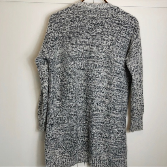 Soft fuzzy gray & white long cardigan, M/L - Picture 3 of 8
